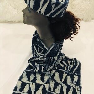 Navy and White Patterned Men & Women's Scarf and Hat Set